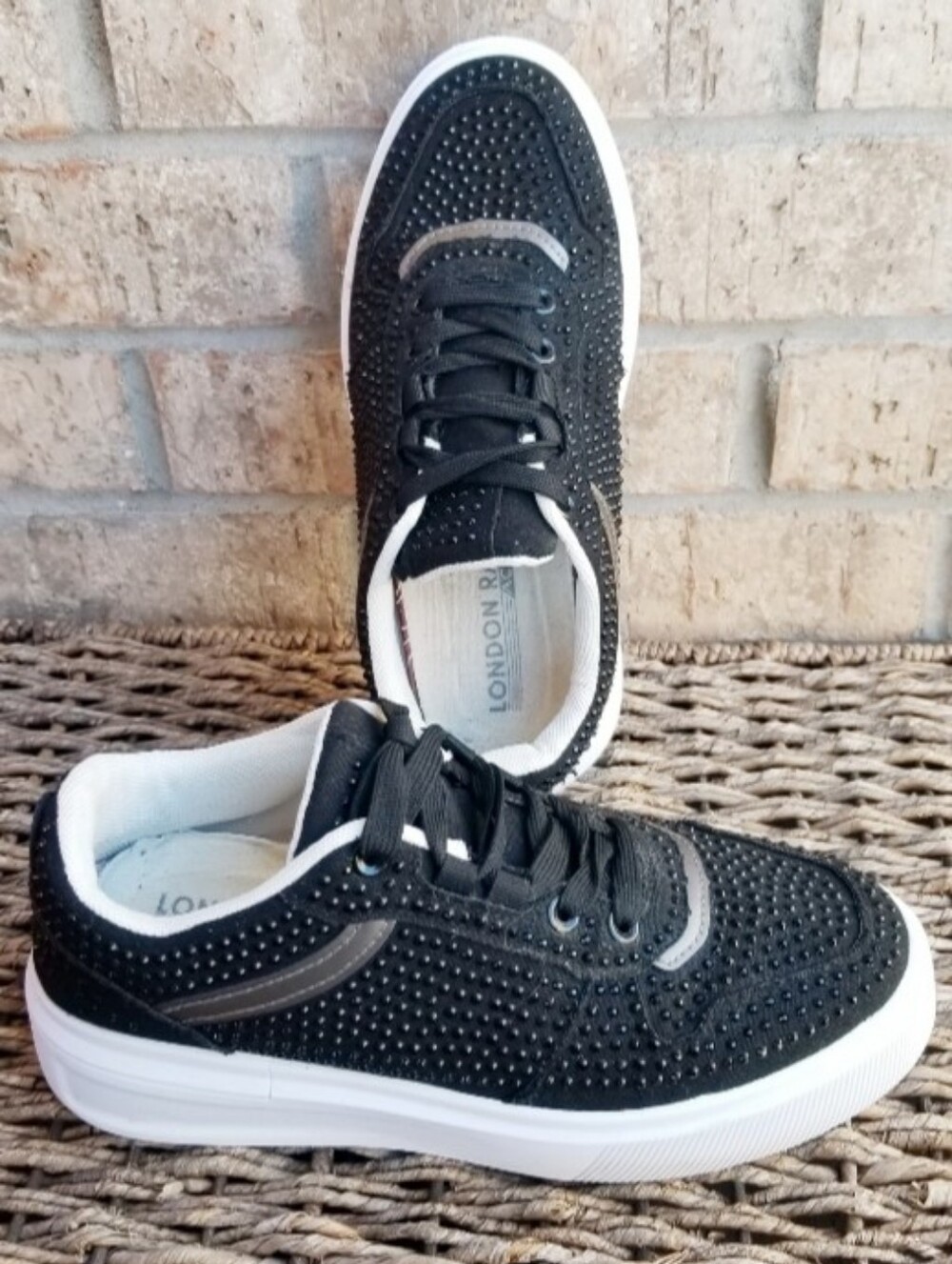 London Rag BLACK Embelished FLATFORM Sneaker (Size 8) Comfort Platform Shoes
